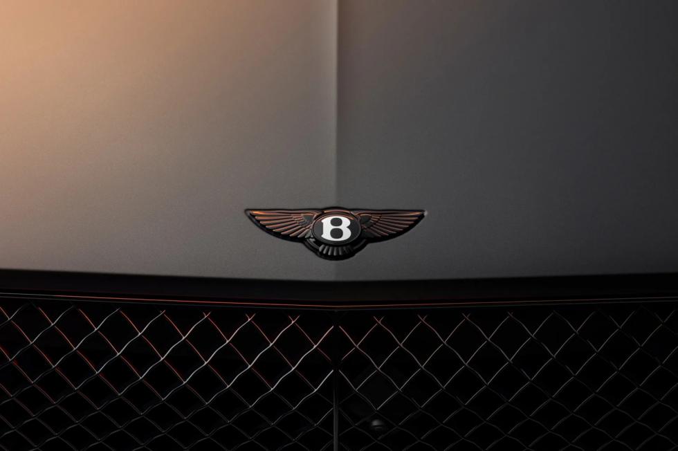 H Bentley Bentayga S απέκτησε Black Edition
